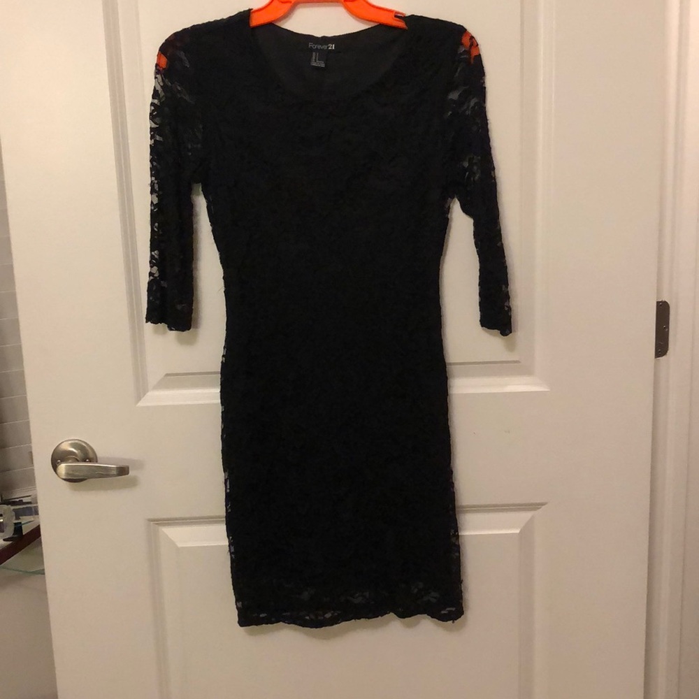 LITTLE BLACK LACE DRESS